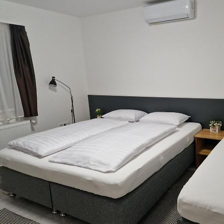 Aqfel Airport Apartment 韦切什 外观 照片